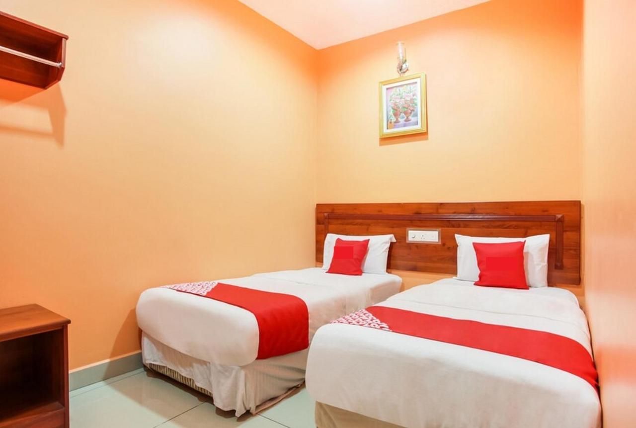 איפוה Bercam Times Inn Hotel מראה חיצוני תמונה